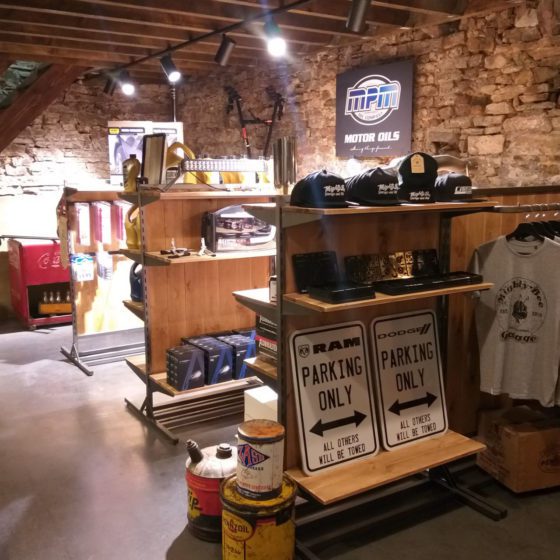 Boutique Mighty Bee